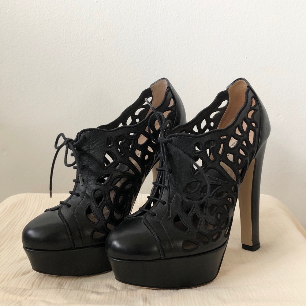 Valentino Garavani Lace up Booties